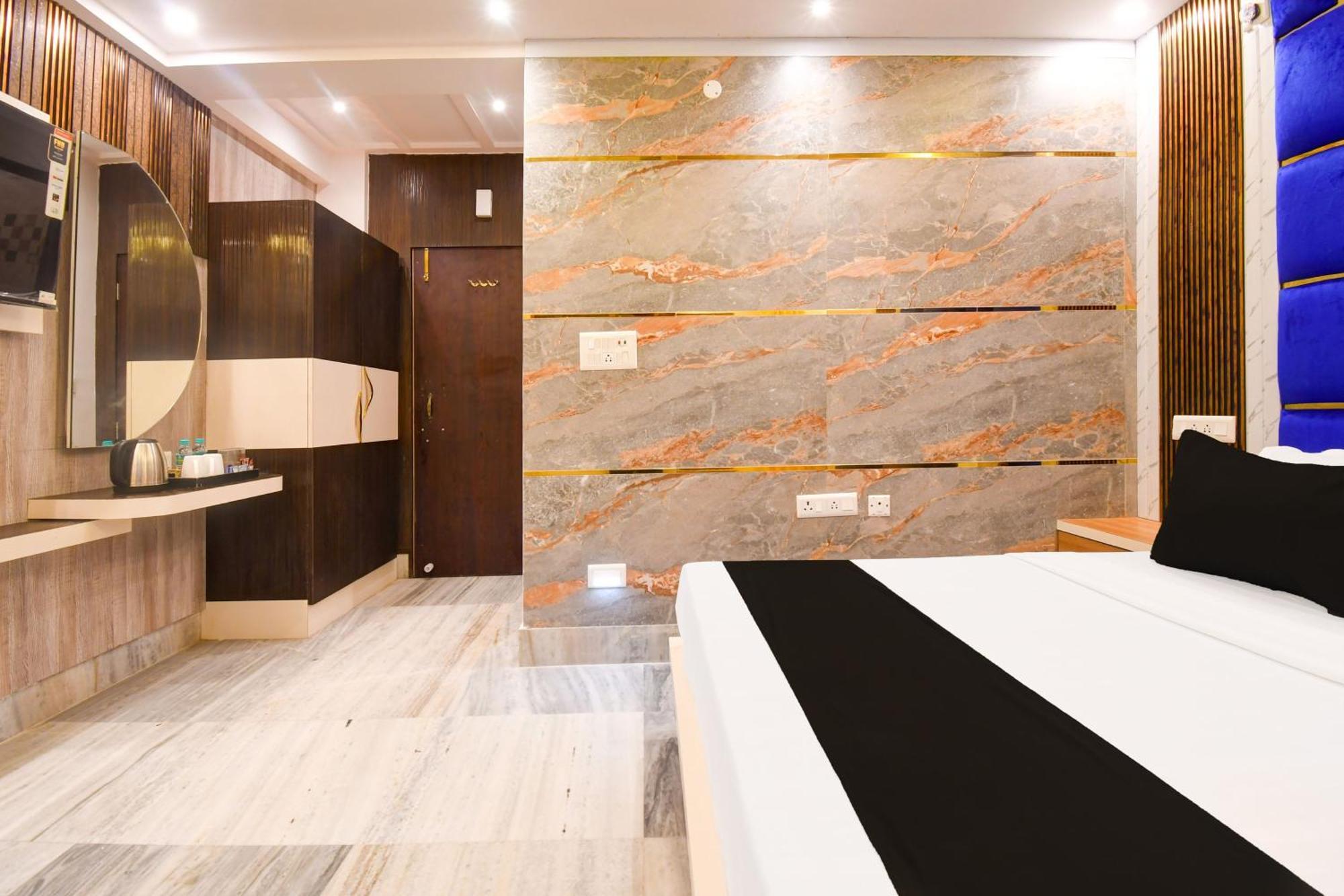 Super Hotel O Haven Inn Kolkata Exterior photo
